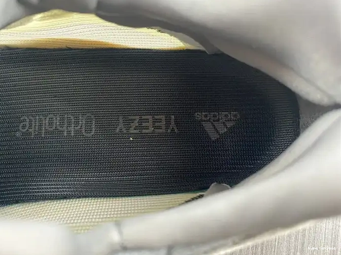 hype ID1674 Yeezy V3 Fade Adidas Salt 700 0521